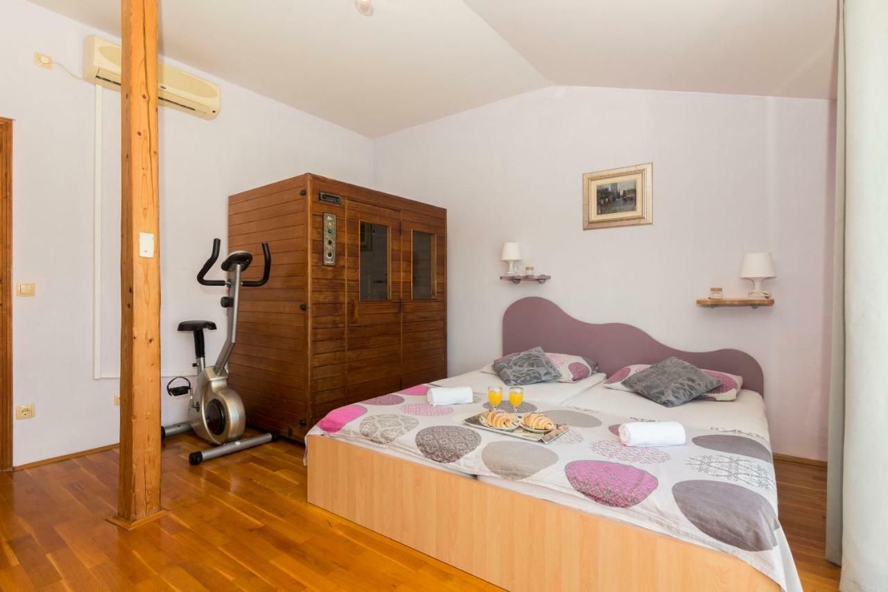 Apartments Palma Jelsa  Dış mekan fotoğraf