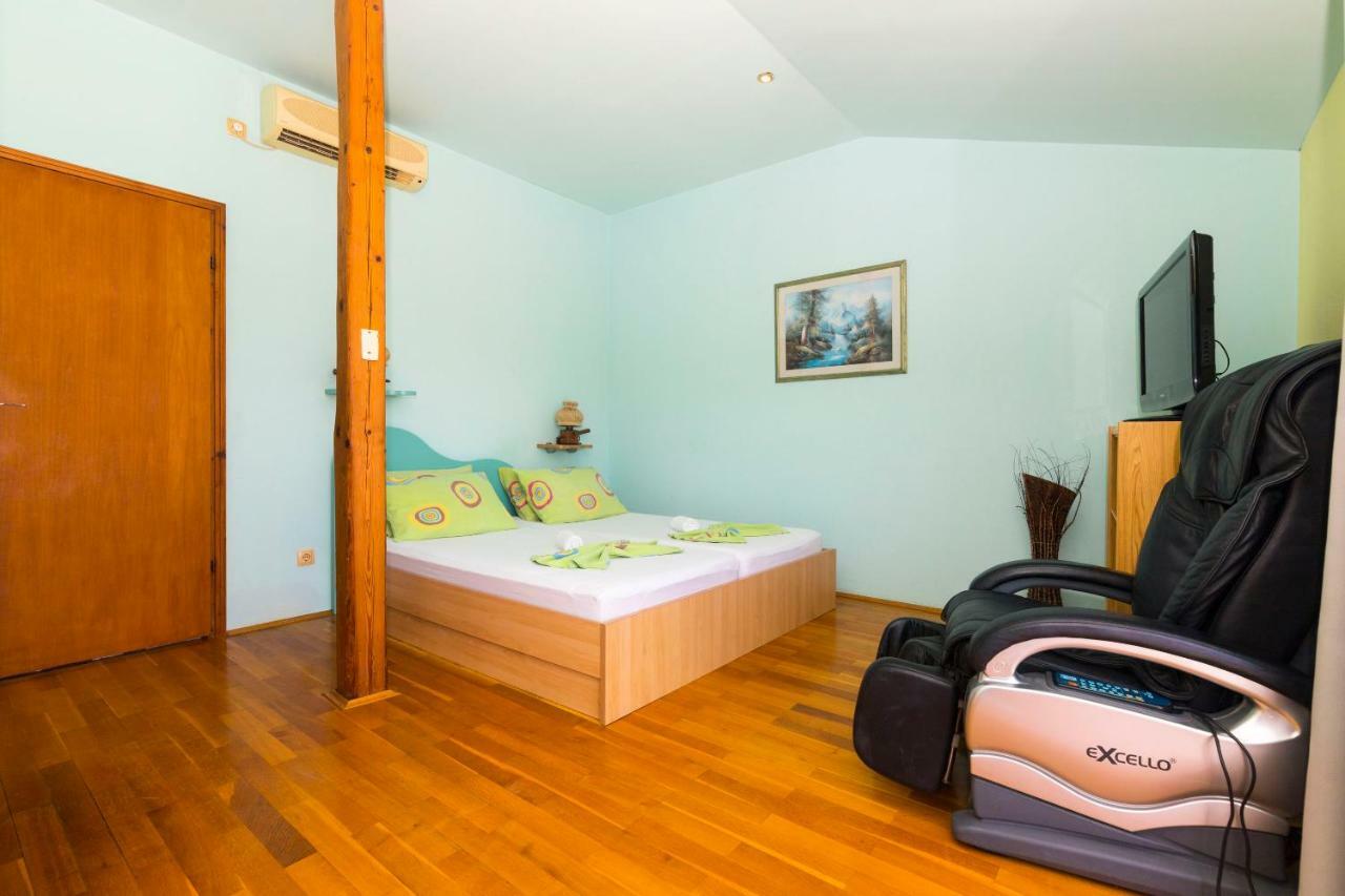 Apartments Palma Jelsa  Dış mekan fotoğraf